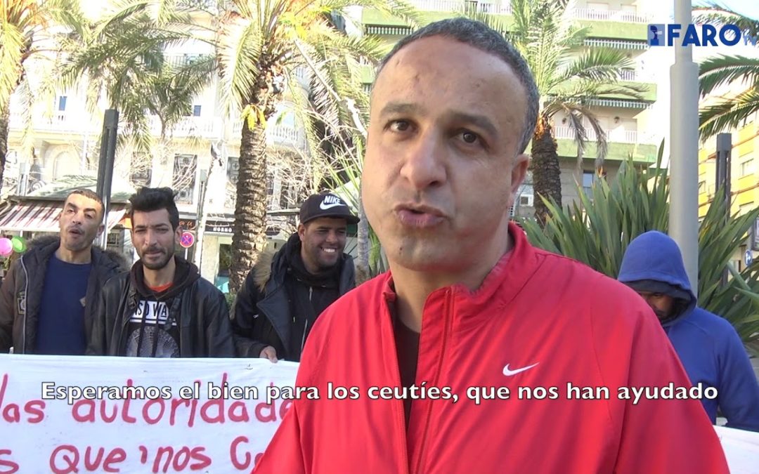 Los argelinos abandonan la protesta en la Plaza de los Reyes